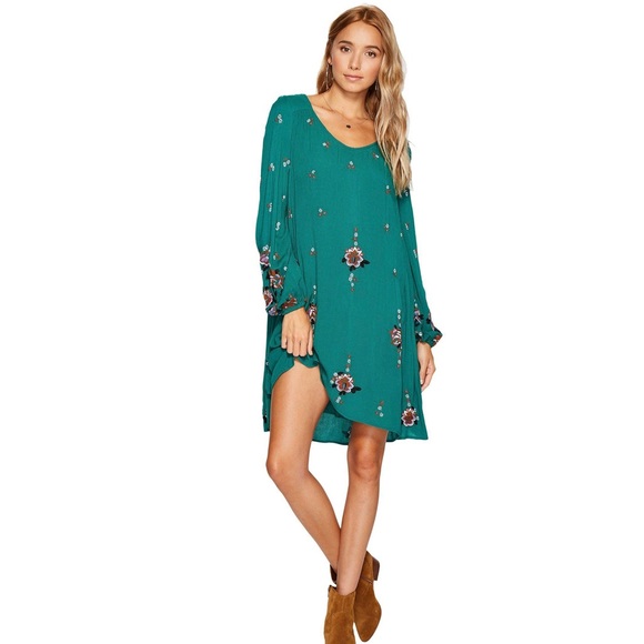 NEW FREE PEOPLE GREEN FLORAL EMBROIDERED MINI DRESS - Picture 9 of 9